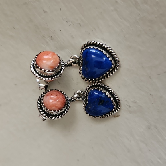 Gorgeous NWOT Native American Navajo Lapis and Pink Conch Earrings ππ©· - Picture 4 of 10